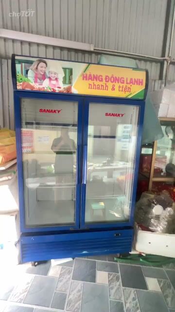 Tủ mát Sanaky VH-1209HPV 1200 lít Xanh. Mua bán Tủ lạnh tại Quận Hà Đông Hà Nội được đăng bởi Nguyễn Nghĩa hình 1