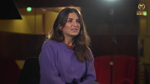 JE FILME LE METIER QUI ME PLAIT