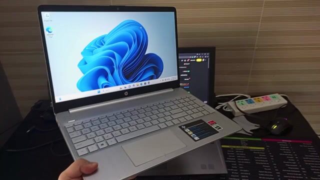 Laptop Gaming HP -Notebook Vỏ Nhôm i5 Gen 11 Iris®. Mua bán Laptop tại Huyện Bình Chánh Tp Hồ Chí Minh được đăng bởi Anh Ty Shop hình 1