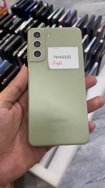 Samsung Galaxy S21 FE 5G 128GB Trắng. Mua bán Điện thoại tại Quận 4 Tp Hồ Chí Minh được đăng bởi Quốc Đạt 888 hình 1
