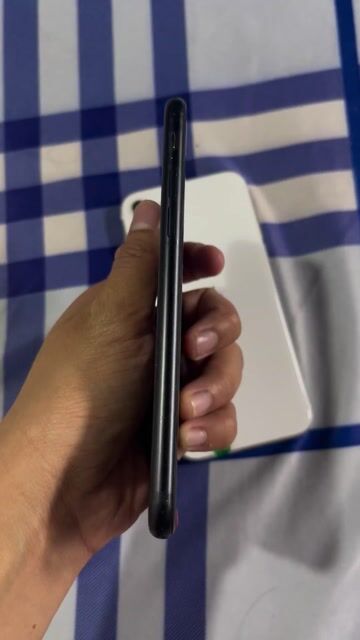 iPhone SE 64GB. Mua bán Điện thoại tại Thành phố Thủ Đức Tp Hồ Chí Minh được đăng bởi Táo Giá Tốt  hình 1