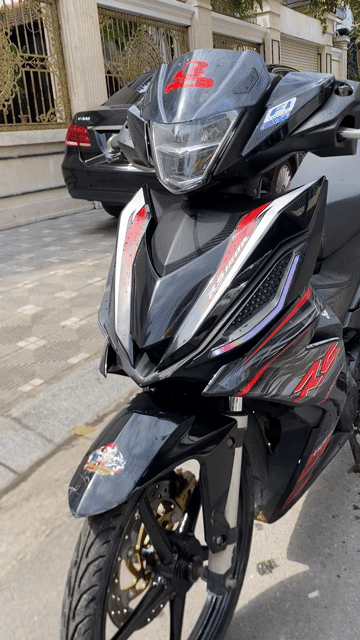 🌈Honda Winner V1 cực đẹp máy siêu bốc👉CÓ TRẢ GÓP. Mua bán Xe máy tại Quận Thanh Khê Đà Nẵng được đăng bởi XE MÁY TRẢ GÓP LONG MOTOR hình 1