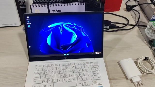 LG Gram 14Z980 i5-8250U 14 inch 8GB/128GB. Mua bán Laptop tại Thành phố Biên Hòa Đồng Nai được đăng bởi MrTrần hình 1