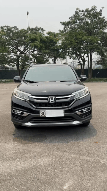 Honda CRV 2.4AT 2015 Đen 120.000 km. Mua bán Ô tô tại Quận Long Biên Hà Nội được đăng bởi Phạm Ngọc Lâm hình 1