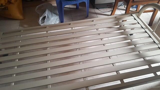 Giường sắt Duy Phương màu Kem 80cm x 160cm. Mua bán Giường, chăn ga gối nệm tại Quận Tân Bình Tp Hồ Chí Minh được đăng bởi Sương hình 1