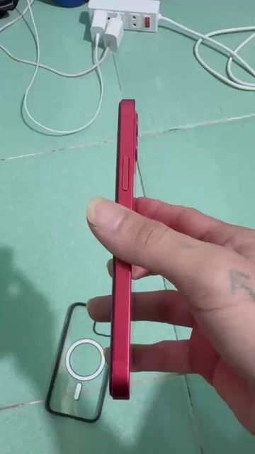 Apple iPhone 12 128GB Đỏ có gl đời cao. Mua bán Điện thoại tại Thành phố Thủ Dầu Một Bình Dương được đăng bởi Huỳnh Nhất  hình 1