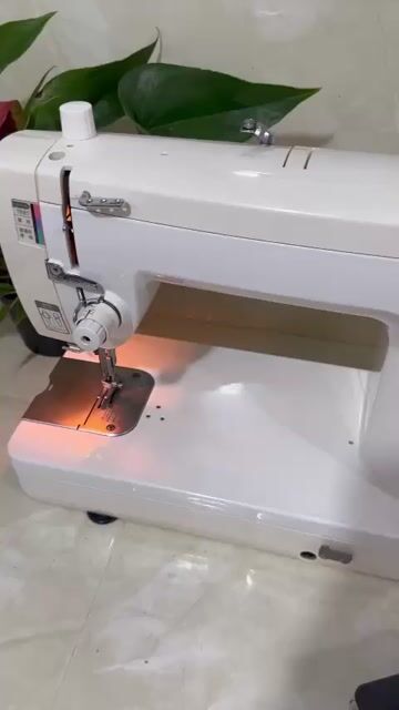 Máy may bán công nghiệp Brother siêu khỏe. Mua bán Đồ chuyên dụng, Giống nuôi trồng tại Huyện Hóc Môn Tp Hồ Chí Minh được đăng bởi Phan Huỳnh Đạt hình 1