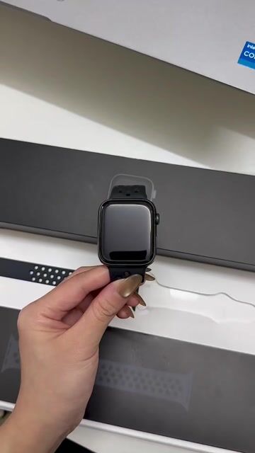 Apple Watch Series 5 44mm Nhôm Đen Grey Nike GPS. Mua bán Thiết bị đeo thông minh tại Quận Hoàng Mai Hà Nội được đăng bởi Minh Thư hình 1