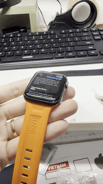 Apple Watch Series 5 44mm Nhôm hơi trầy. Mua bán Thiết bị đeo thông minh tại Quận 1 Tp Hồ Chí Minh được đăng bởi Bùi Nguyễn Gia Mẫn hình 1