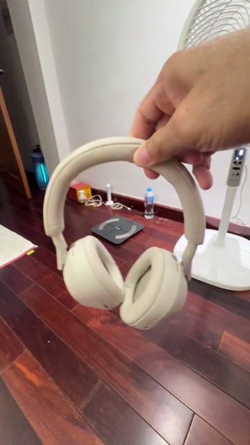 Tai nghe Sony Wh1000xm5 .Trắng  đã sử dụng. Mua bán Tivi, Âm thanh tại Quận 5 Tp Hồ Chí Minh được đăng bởi Ha kien huy hình 1