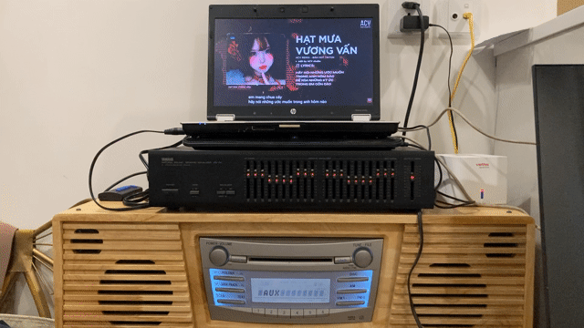 laptop HP và bộ lọc chơi âm thanh YAMAHA. Mua bán Laptop tại Huyện Gia Lâm Hà Nội được đăng bởi Thái hình 1