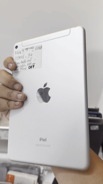Apple iPad mini 5 64GB 5G Bạc Đã sử dụng. Mua bán Máy tính bảng tại Quận Tân Bình Tp Hồ Chí Minh được đăng bởi Tran Minh Anh hình 1