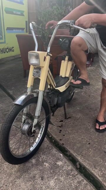 Peugeot 102 màu Kem Đã sử dụng. Mua bán Xe máy tại Thành phố Buôn Ma Thuột Đắk Lắk được đăng bởi HÊN FC XUI hình 1