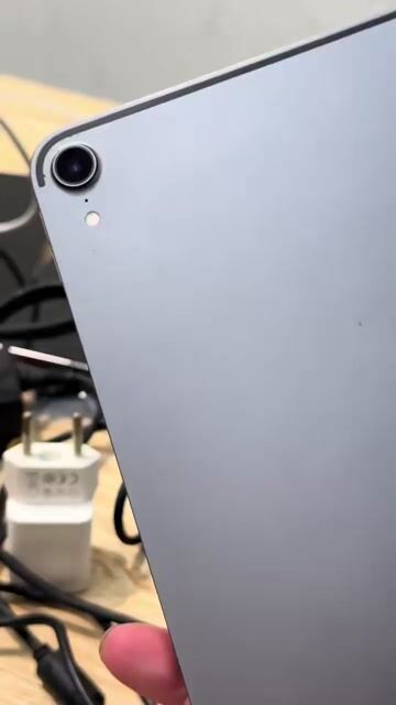 Ipad Pro2018 64gb bản sim 4g-wifi máy zin đẹp. Mua bán Máy tính bảng tại Thành phố Biên Hòa Đồng Nai được đăng bởi Ipad Táo Xịn hình 1