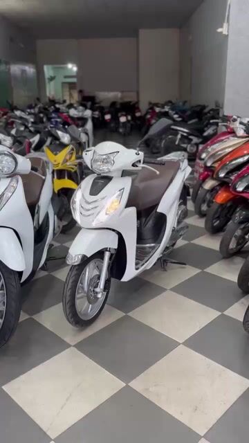 Honda Vision 2009 Trắng. Mua bán Xe máy tại Huyện Trảng Bom Đồng Nai được đăng bởi Của Hàng Xe Máy U Phong hình 1