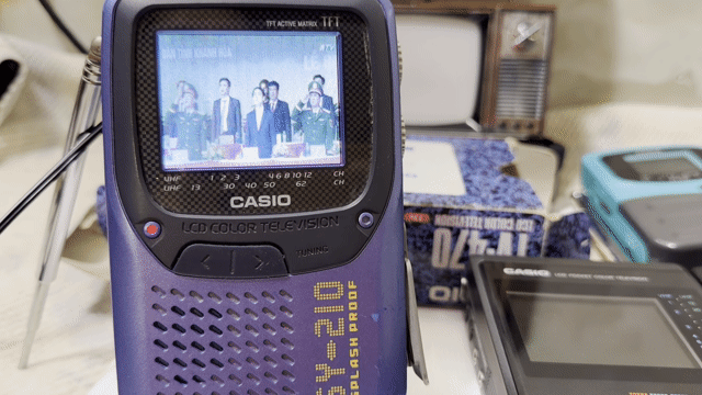 5 cái Tivi LCD cầm tay Casio TV. Mua bán Tivi, Âm thanh tại Thành phố Thủ Đức Tp Hồ Chí Minh được đăng bởi bính đông tuyền hình 1