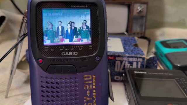 5 cái Tivi LCD cầm tay Casio TV. Mua bán Tivi, Âm thanh tại Thành phố Thủ Đức Tp Hồ Chí Minh được đăng bởi bính đông tuyền hình 1