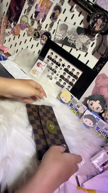 Ví Nam Da Nâu dài 19cm. Mua bán Túi xách tại Quận Tân Bình Tp Hồ Chí Minh được đăng bởi Anh Thư hình 1