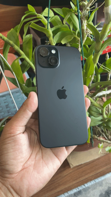 iPhone 15 128GB bản khay sim vật lý, pin 88% đẹp. Mua bán Điện thoại tại Quận Tây Hồ Hà Nội được đăng bởi SonZuiVe84 hình 1