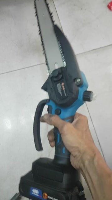 Máy cưa xích pin  (THÂN MÁY). Mua bán Đồ chuyên dụng, Giống nuôi trồng tại Quận 6 Tp Hồ Chí Minh được đăng bởi May Tho hình 1