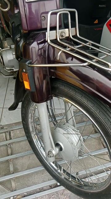 Honda Dream 1997 màu Nâu. Mua bán Xe máy tại Quận Phú Nhuận Tp Hồ Chí Minh được đăng bởi Phạm Thiên Quốc hình 1