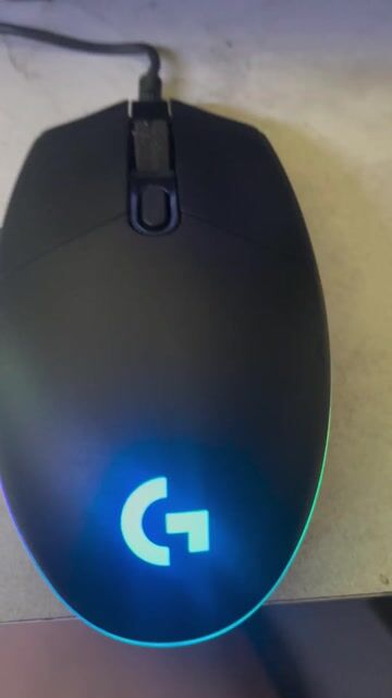 Chuột gaming Logitech G102 LIGHTSYNC Đen. Mua bán Phụ kiện (Màn hình, Chuột...) tại Quận Hải Châu Đà Nẵng được đăng bởi Dương Thủy hình 1