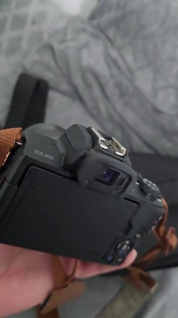 Máy ảnh Canon EOS M50 Đen. Mua bán Máy ảnh, Máy quay tại Huyện Yên Phong Bắc Ninh được đăng bởi Nguyễn Đồng hình 1