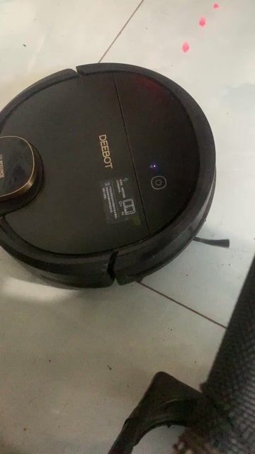 Robot lau nhà Ecovacs Deebot Đen cũ. Mua bán Nội thất, đồ gia dụng khác tại Quận 12 Tp Hồ Chí Minh được đăng bởi Anh Hoang hình 1