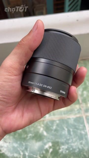 Ống kính Sigma 30mm f/1.4 DC DN Đen Nhật Bản. Mua bán Máy ảnh, Máy quay tại Quận 12 Tp Hồ Chí Minh được đăng bởi tùn hình 1
