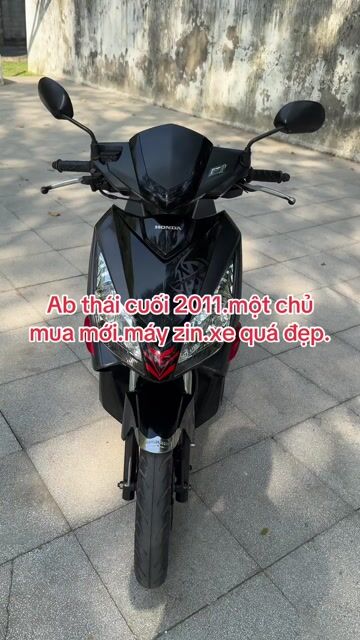 Honda Air Blade 2011 Đen 76000 km. Mua bán Xe máy tại Thành phố Biên Hòa Đồng Nai được đăng bởi Cua hàng xe máy khánh den hình 1