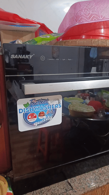 Máy rửa chén Sanaky Đen Tiết kiệm nước. Mua bán Bếp, lò, đồ điện nhà bếp tại Thành phố Tân An Long An được đăng bởi Thaigia hình 1