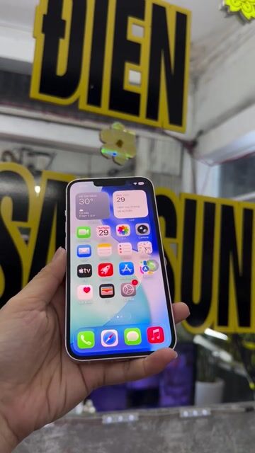 Apple iPhone 13 128GB Hồng, zin full chức năng. Mua bán Điện thoại tại Quận Tân Phú Tp Hồ Chí Minh được đăng bởi Duyên Duyên hình 1