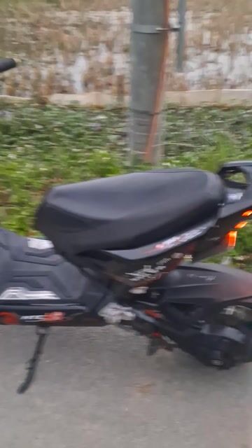 Xe máy điện Xmen màu Đen. Mua bán Xe điện tại Huyện Vụ Bản Nam Định được đăng bởi Sói Xám hình 1