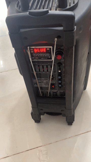 Loa kéo Bluetooth FM Đen. Mua bán Tivi, Âm thanh tại Quận Bắc Từ Liêm Hà Nội được đăng bởi Hải gọi vào việc ạ hình 1