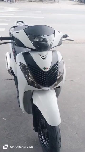 Sh úp áo ý siêu đẹp máy zin bao cọp keng .có góp. Mua bán Xe máy tại Thành phố Dĩ An Bình Dương được đăng bởi xe máy hồng phát dĩ An Bình Dương  hình 1