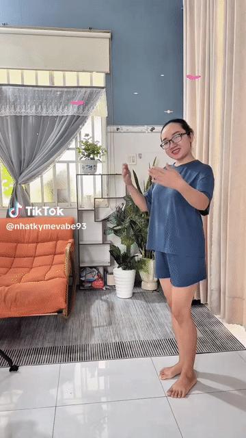 bàn thay tã cho bé. Mua bán Mẹ và bé tại Thành phố Hạ Long Quảng Ninh được đăng bởi Phương Anh hình 1