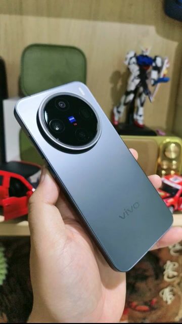 Vivo X200 Pro mini 256GB Xám. Mua bán Điện thoại tại Thị xã Phú Mỹ Bà Rịa - Vũng Tàu được đăng bởi THÁI SƠN MOBILE hình 1