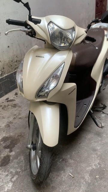 Vision 2019 màu kem. Mua bán Xe máy tại Quận Ba Đình Hà Nội được đăng bởi Vũ Vy Mobile  hình 1