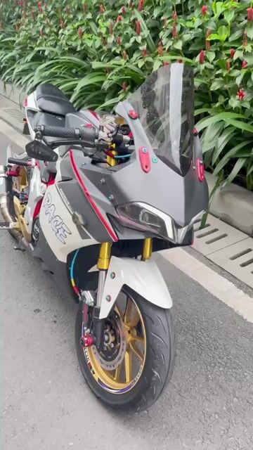 MOTO GPX DEMON 150GR FULL KIỂNG. Mua bán Xe máy tại Quận Tân Bình Tp Hồ Chí Minh được đăng bởi CẦM ĐỒ NĂM LINH hình 1