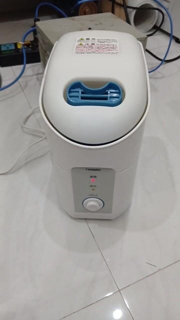 Máy bù ẩm Twinbird nội địa nhật. Mua bán Nội thất, đồ gia dụng khác tại Huyện Cam Lâm Khánh Hòa được đăng bởi Tạ Tín hình 1