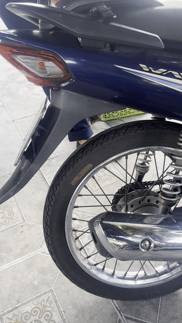 em bán dùm ông chú kẹt tiền nên bán lại. Mua bán Xe máy tại Quận Tân Phú Tp Hồ Chí Minh được đăng bởi Hữu Phước hình 1