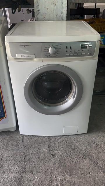 Máy giặt Electrolux 7kg 1tr9, êm. Mua bán Máy giặt tại Quận 7 Tp Hồ Chí Minh được đăng bởi TH Điện lạnh giá rẻ siêu rẻ HCM hình 1
