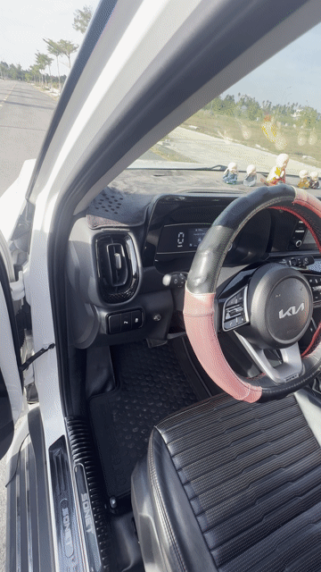 Kia Sonet Luxury 2023 Trắng. Mua bán Ô tô tại Thành phố Quảng Ngãi Quảng Ngãi được đăng bởi Ngô quang vinh hình 1
