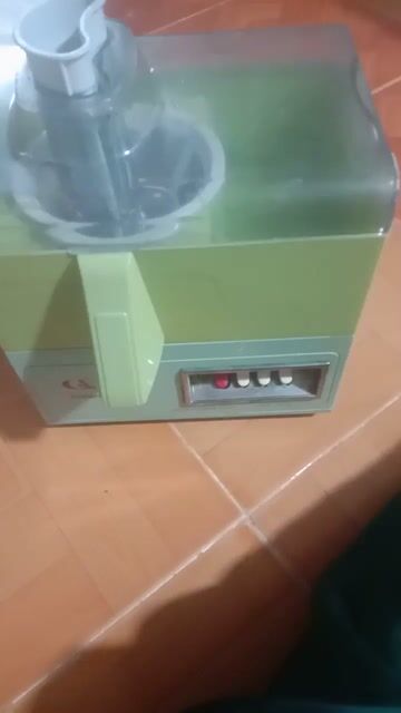 Máy ép trái cây Xanh lá Đã sử dụng. Mua bán Bếp, lò, đồ điện nhà bếp tại Thành phố Rạch Giá Kiên Giang được đăng bởi lâm Thị ánh nga  hình 1