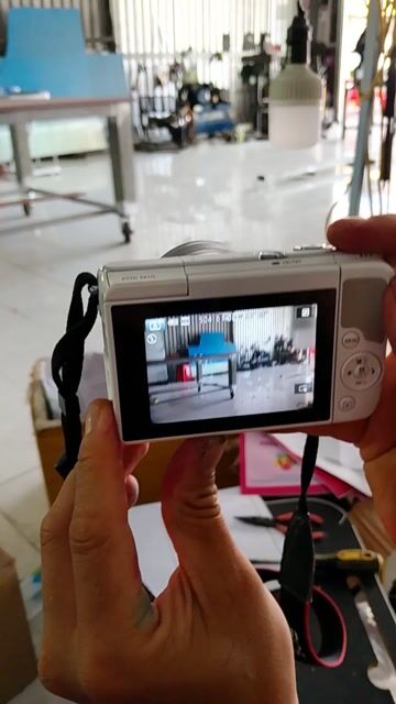 Máy ảnh Canon EOS M10 Trắng. Mua bán Máy ảnh, Máy quay tại Huyện Vũng Liêm Vĩnh Long được đăng bởi Nguyễn Tấn Đạt hình 1