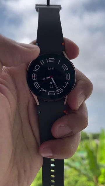 Samsung Galaxy Watch 4 Leon 40mm Hồng. Mua bán Thiết bị đeo thông minh tại Quận 8 Tp Hồ Chí Minh được đăng bởi Phạm Hải Đăng hình 1