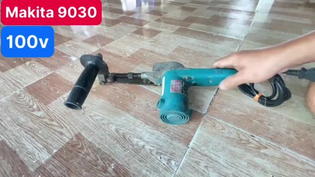 chà nhám dây Makita xài điện 110 volt,. Mua bán Đồ chuyên dụng, Giống nuôi trồng tại Quận Ô Môn Cần Thơ được đăng bởi SHOP Hàng bãi Cần Thơ 65 hình 1