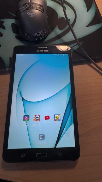 Samsung Máy tính bảng Đen. Mua bán Máy tính bảng tại Thành phố Dĩ An Bình Dương được đăng bởi Lê Thuận hình 1