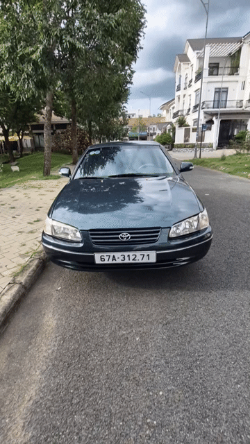 Toyota Camry 1998 nhập Nhật. Mua bán Ô tô tại Quận Cái Răng Cần Thơ được đăng bởi trang trần hình 1