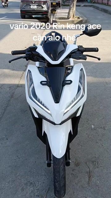 Honda Vario 2020 Trắng Đã sử dụng. Mua bán Xe máy tại Quận Liên Chiểu Đà Nẵng được đăng bởi long hình 1
